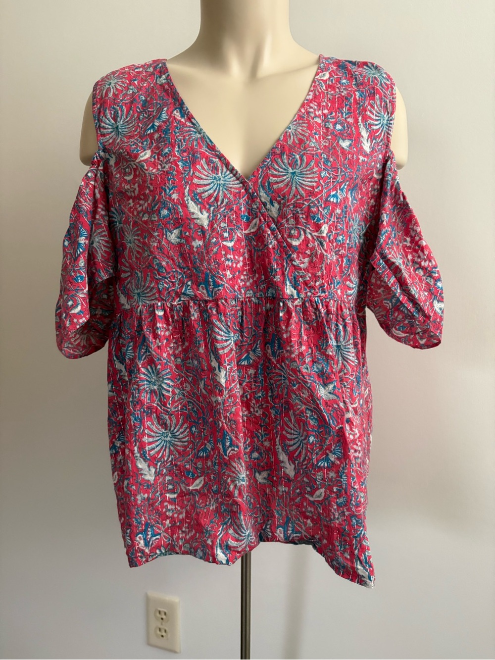 Lucky Brand Printed Cold Shoulder Top Hot Pink/Turquoise Babydoll Size L